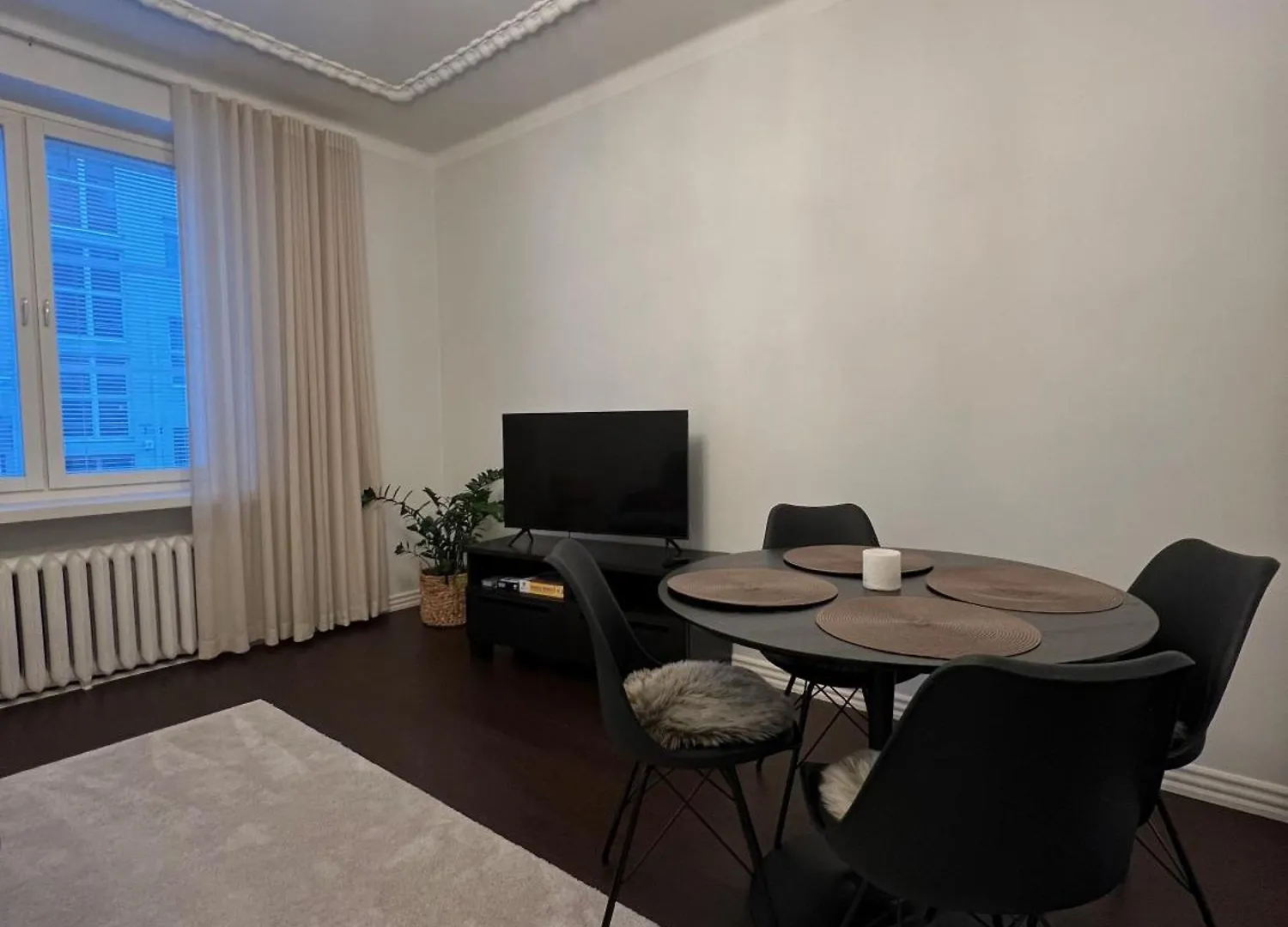 Hidden Gem With Private Sauna, In City Center Helsinki Finland